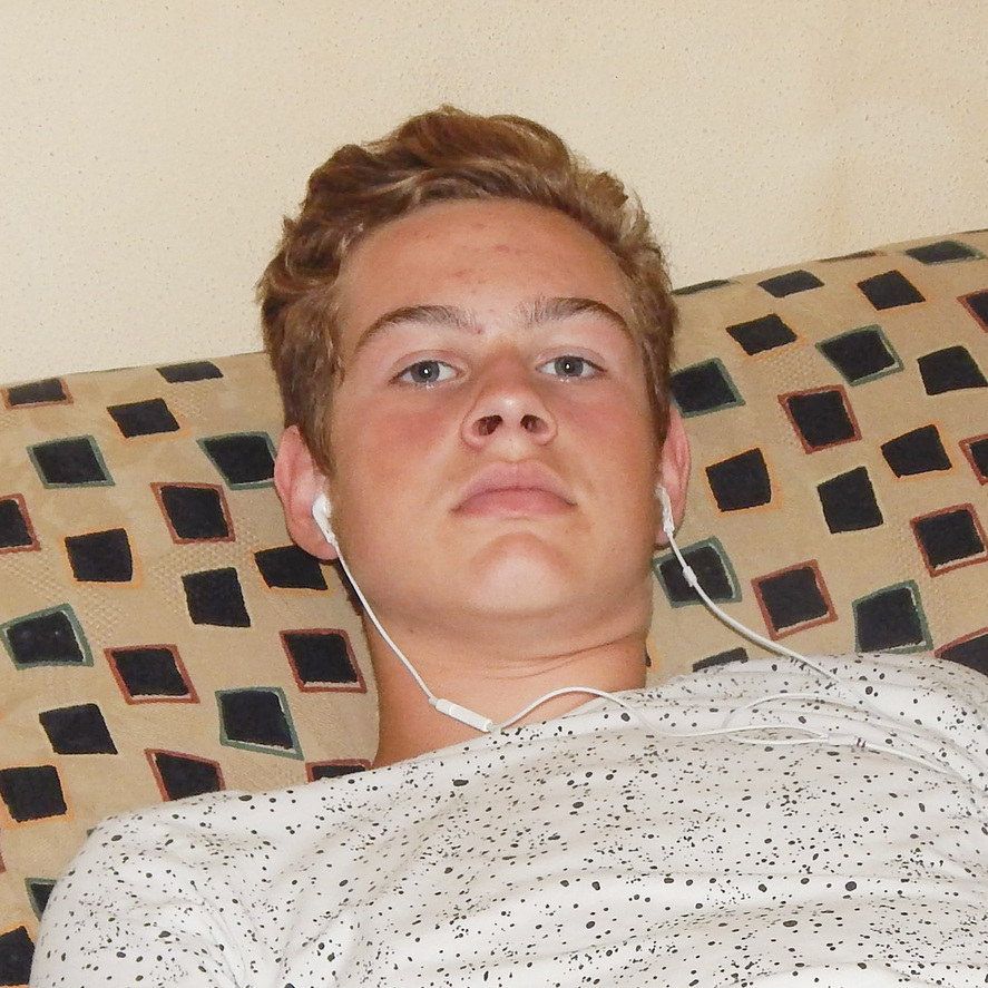 Minderjähriges mädchen aus älteren mann