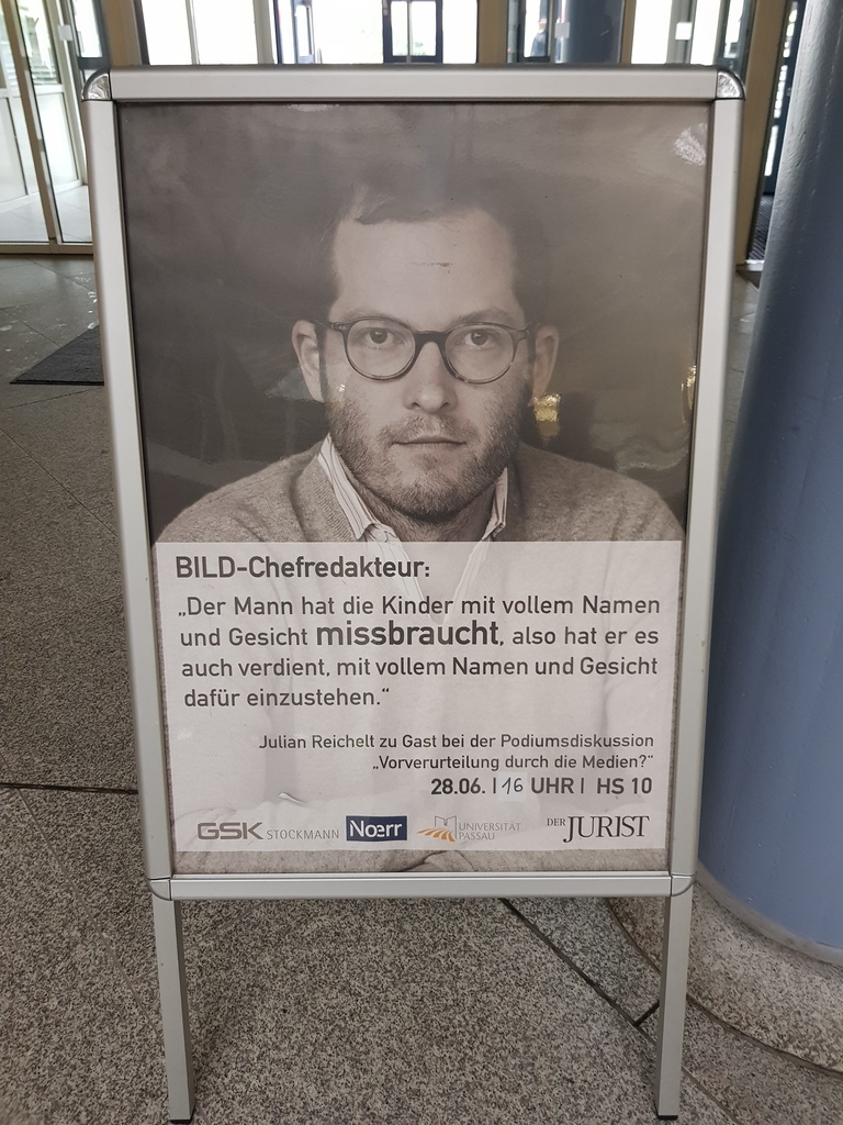 Drei Rechtsgelehrte Und Ein Prugelknabe Universitat Burgerblick Passau